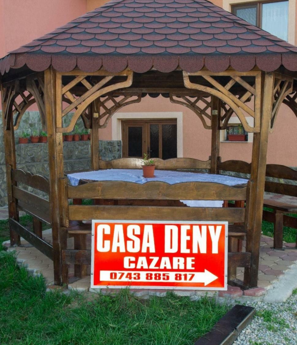 Pensiunea Casa Deny Novaci-Străini Zewnętrze zdjęcie
